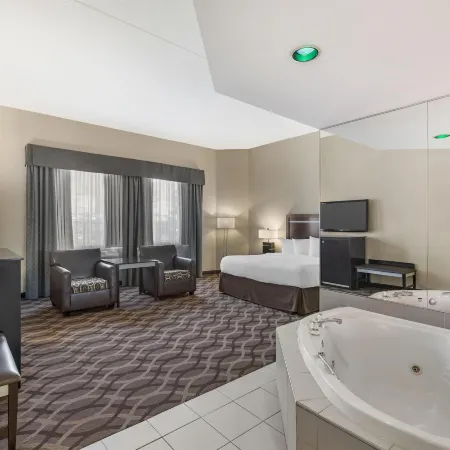 Best Western Plus Travel Hotel Toronto Airport