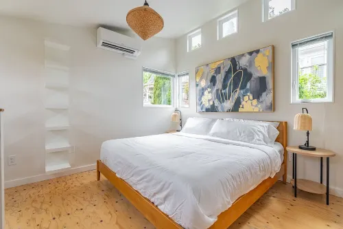 Charming Urban Cottage in Cap Hill