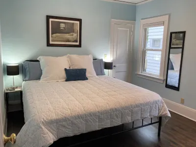 3-bedroom house near Lake Michigan in charming Shorewood. Family & Pet friendly