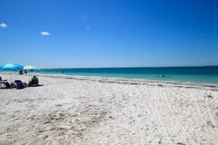 Anna Maria Beach Serenity