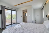 Serenity Suites Sea View 2 Hotels in Avlonas