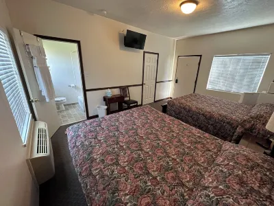 Bob's Station & Motel Hotels in 
