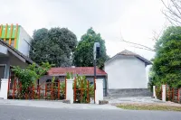 基裡比利伊斯蘭旅館 Loktabat Selatan住宿飯店