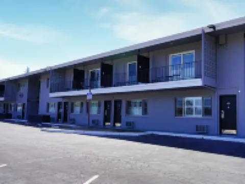 SeaSide Inn & Suites Hotels near Wilder Ranch State Park