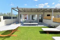 Swan Paradise Residences Hotels in Loutra Elenis