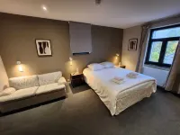 Hôtel Francorchamps Pitlane Lodge Hotels in Stavelot