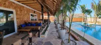 Salama & Mbuyuni Bungalows - Strand