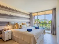 Algarve Sun-Sea Retreat