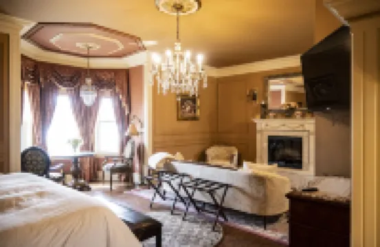 Belle View Manor Inn Hotels in 