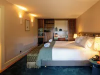 Quinta Nova Winery House - Relais & Châteaux Hotels in Sabrosa