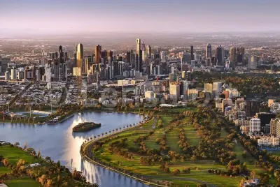 A Comfy Albert Park Apt Next to Grand Prix Circuit