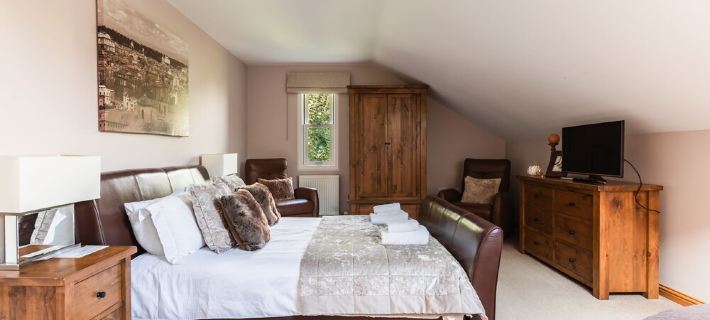 Luxury cottage with garden and parking in the heart of the village.  Sleeps 8. Hotel a Anstruther