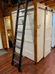 Cozy private 1 Bedroom & Loft cabin in the forest. Rustic with Modern features.