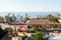 Exclusive apartment with breathtaking sea view, only 100m to the sea,heated pool