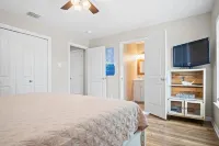 Week Discount! Close to Rockport Beach, Downtown, and the Pier! Hotel dekat Rockport Beach Park