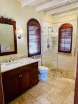 Stunning Penthouse W/ Ocean View Seconds From Cruz Bay