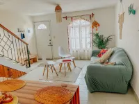 Casa Blanca / Centro - pet-friendly - WiFi 30 mb @todosancris  호텔