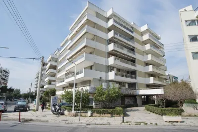 Belle Helene Luxury, Fully Reno, Athenian Riviera Hotels near Madlen's el Boutique