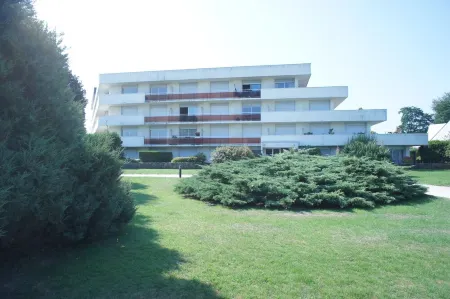 GRAND STUDIO sea view, 47M2 tastefully decorated, 3 stars