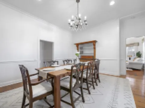 Remodeled Historical Home in Downtown Warm Springs Hotels in Meriwether County