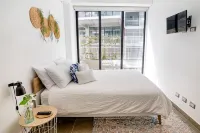 NUEVO Apartamento Completo con Patio - Cayala