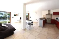 Olmeto Plage: House / Villa - Olmeto plage