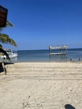 Sea view, Pool, 5 min walk to beach