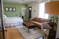 Mountain Jungalow on Main Street, 3 min walk to Royal Gorge Train