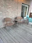 Spacious 2 bedroom 2 bath 10 Minutes to Down Town