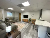 Updated spacious 2 br Flat Hotels in Mattoon