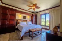 506 - 3rd Floor Ocean View Suite Hotels near El Secreto Belize