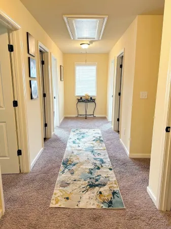 Beautiful New Cozy Home in a Gated Community