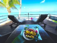 Vaka Rua - right over the golden sand facing the lagoon with air con Free WIFI - Beach