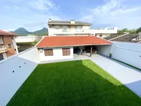 Casa Caiobá! 4 Quartos com Ar-cond., 4 Vagas de Estacionamento, Amplo Quintal! Hotels in Matinhos