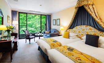 Hotel la Neige Higashikan