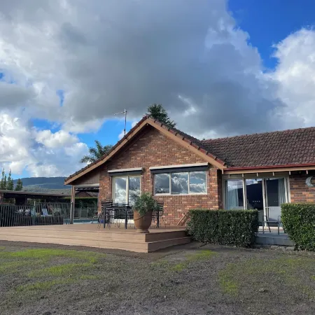 The Cottage-Gather the Crew or the Family and Prepare for Fun Times and Relaxation. Making Memories