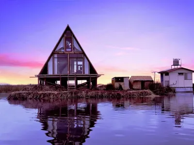 Titicaca Jutma Lodge Hotels in Чукуито