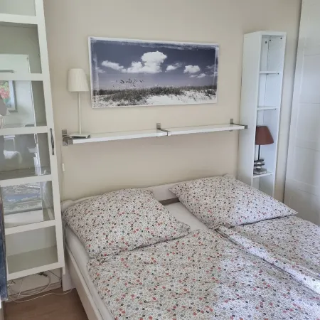 Sehr Schönes 2-zi.-appartement Kiel Schilksee Olympiazentrum. Haustierfreundlich