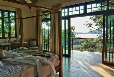 Ultra Luxury Balinese Style, Private Pool, Theater, Game-room