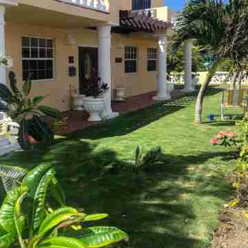 Luxury Villa With Pool, Outdoor Beds on Cliff Top Near Crane Beach Hotel Exterior