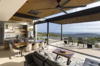 Luxury Rental, Amazing Views!Concierge Service availableMonthly Rentals