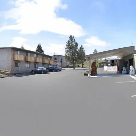 Econo Lodge Inn & Suites Madras