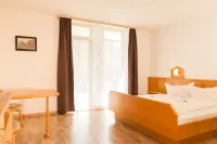 Parkhotel Cham Hotels in Cham