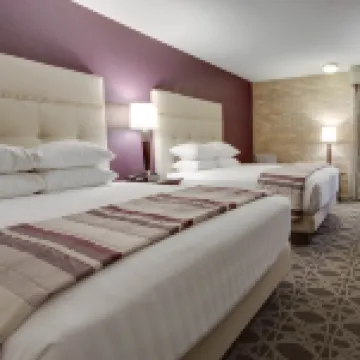 Drury Plaza Hotel San Antonio Airport Các khách sạn gần Trung tâm thương mại North Star