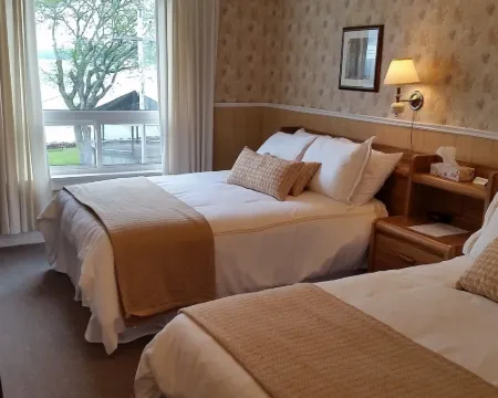 Bayside Inn Hotels in Digby