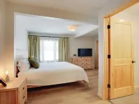 Snowmobile & Enjoy Eagle River! Southside Lodge Hotels in Washington