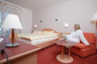 Landhotel Reitingblick Hôtels à : Gemeinde Mautern in der Steiermark