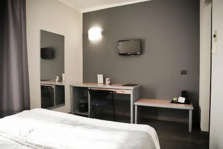 Ilga Hotel Отели в г. Felegara