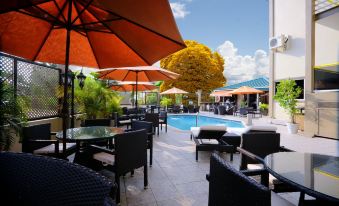 Tradewinds Hotel