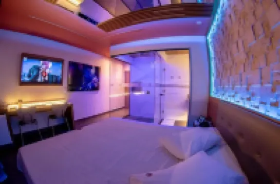 Motel Belle (Adult Only)